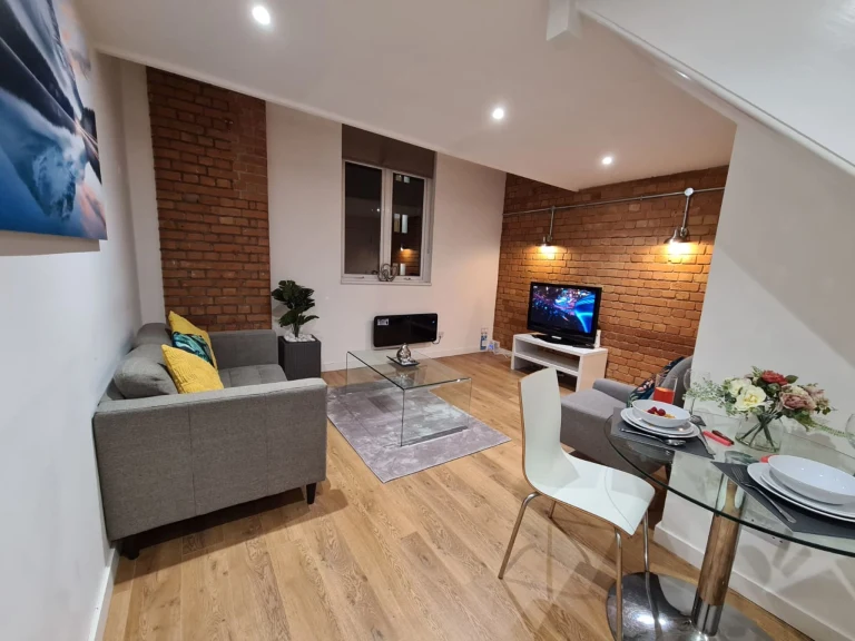 Leicester Luxury Apartment